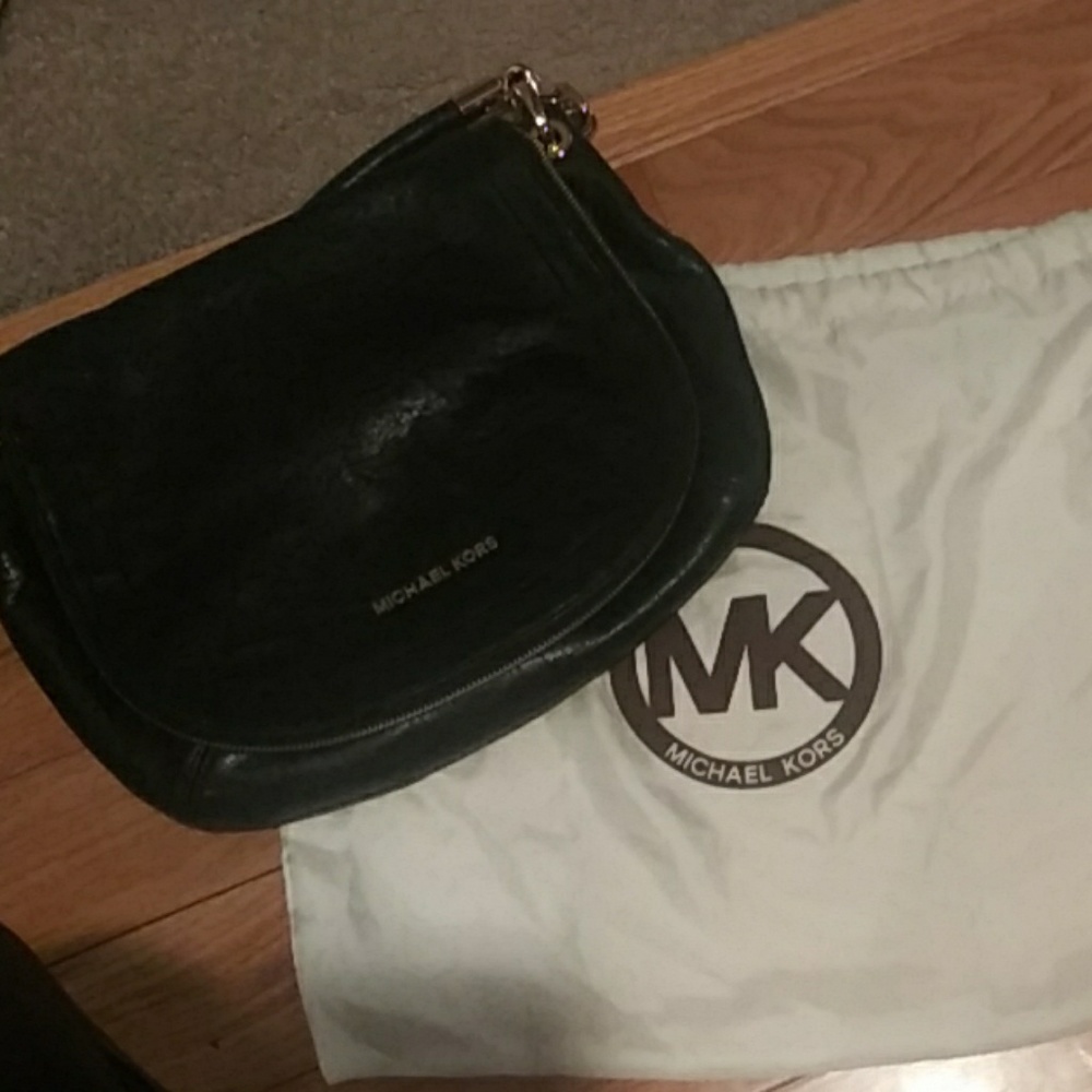 MK PURSE